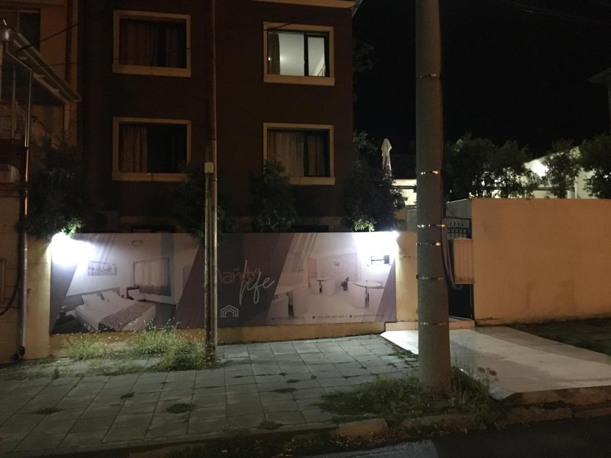 Лайф 슈멘 외부 사진
